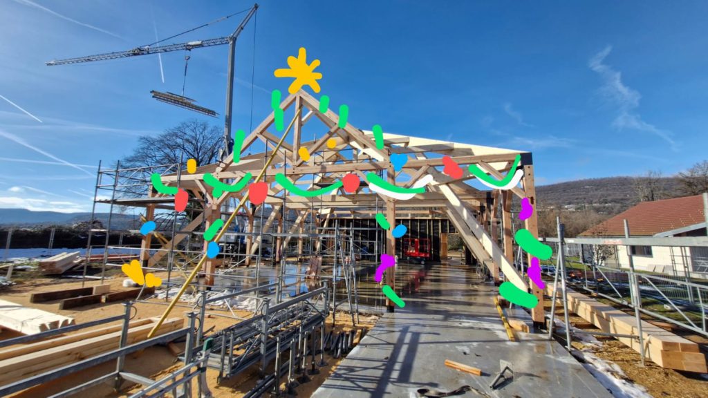 L’agora en bois prend vie…